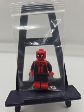 Spider-Man No Way Home from set 76184 Marvel Superhero great condition
